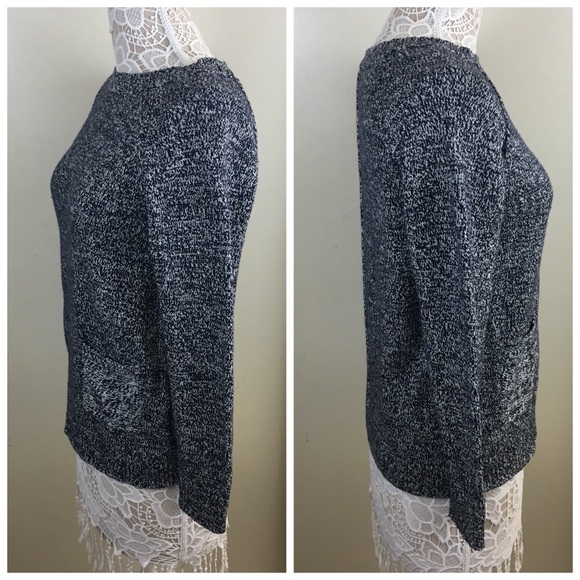 LAST DAY TO PURCHASE! Gap Navy Blue & White Sweater Size S - Picture 2 of 8